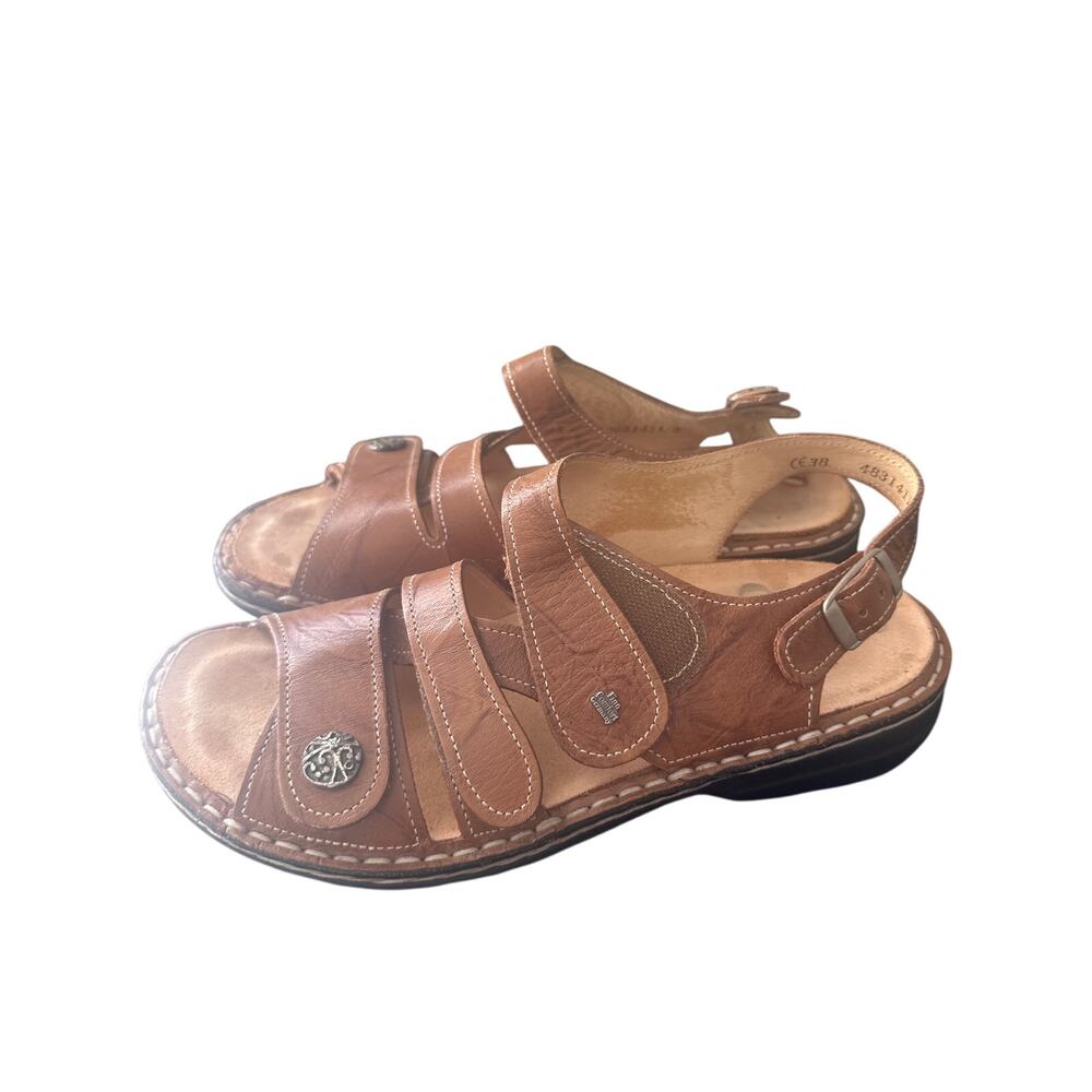 Finn Comfort Gomera sandal in brown leather 7.5 Y